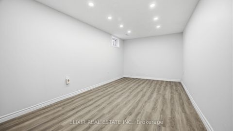 Photo 33 at 45 AUSTEN Lane, Letitia Heights, Barrie