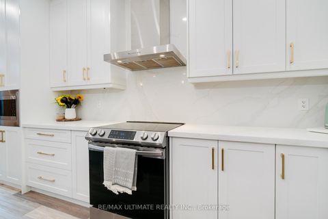 Photo 8 at 10 Torah Gate, Patterson, Vaughan