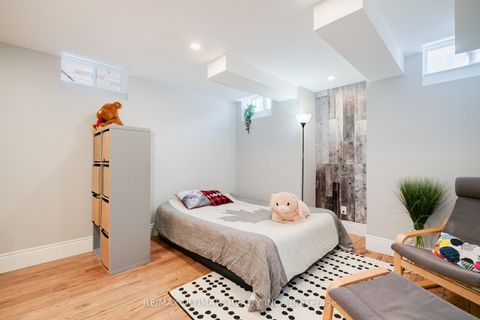 Photo 41 at 10 Torah Gate, Patterson, Vaughan