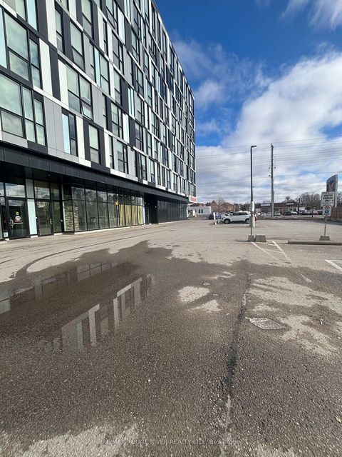 Photo 2 at 536 - 1900 Simcoe Street N, Samac, Oshawa