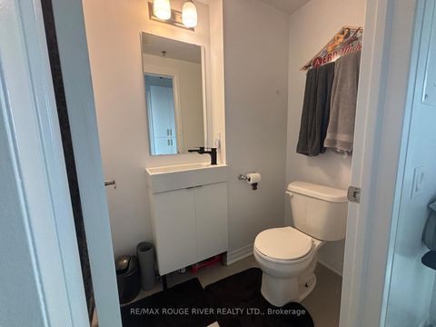 Photo 9 at 536 - 1900 Simcoe Street N, Samac, Oshawa