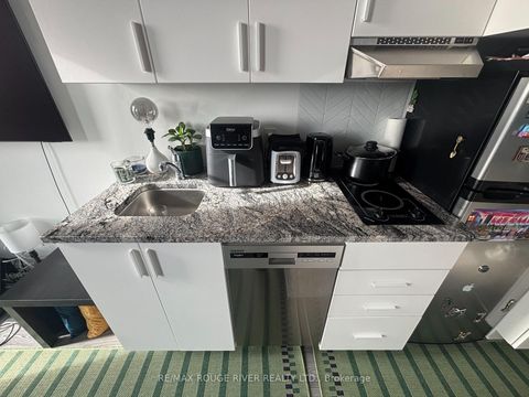 Photo 15 at 536 - 1900 Simcoe Street N, Samac, Oshawa