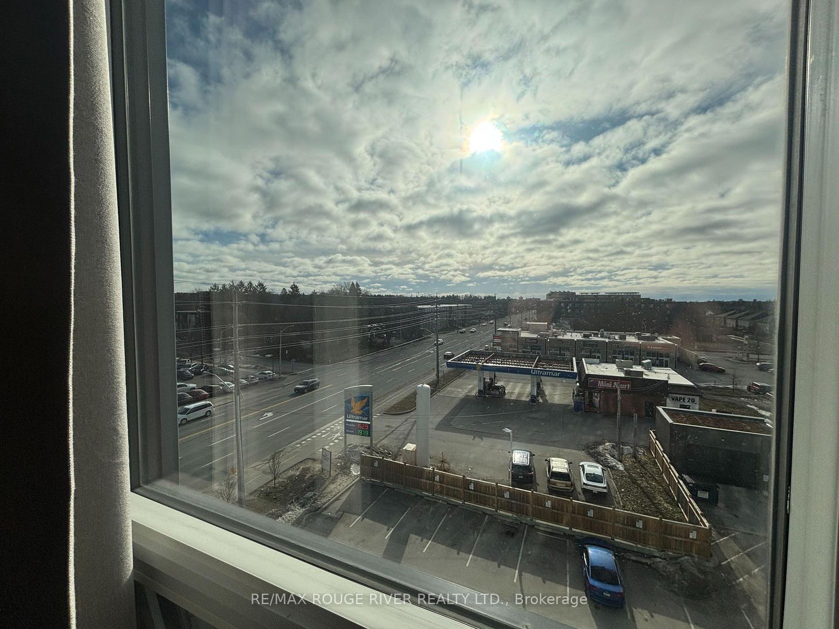 536 - 1900 Simcoe Street N, Samac, Oshawa 