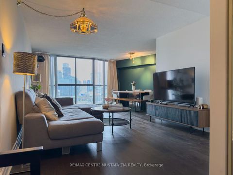 Photo 3 at 1405 - 4235 Sherwoodtowne Boulevard, City Centre, Mississauga