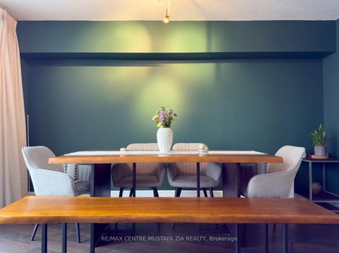 Photo 6 at 1405 - 4235 Sherwoodtowne Boulevard, City Centre, Mississauga