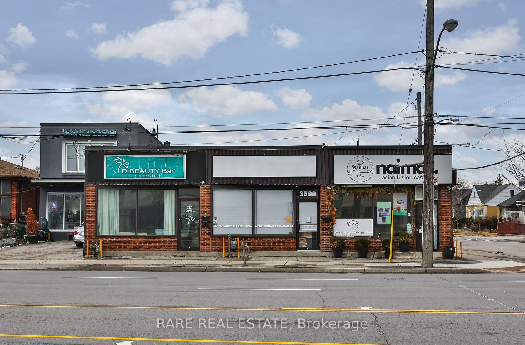 3588 Dufferin Street, Glen Park, Toronto photo number 2