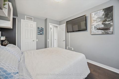 Photo 16 at 61 - 760 Lawrence Avenue W, Glen Park, Toronto