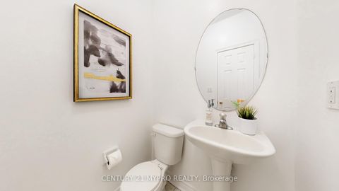 Photo 10 at 59 Fred Young Drive, CFB, Toronto