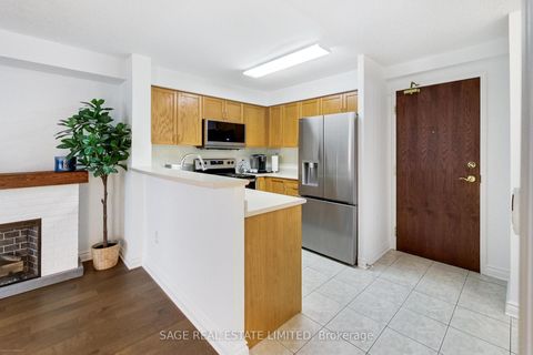 Photo 4 at 513 - 11 MICHAEL POWER Place, City Centre West, Toronto