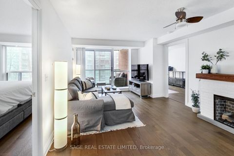 Photo 6 at 513 - 11 MICHAEL POWER Place, City Centre West, Toronto