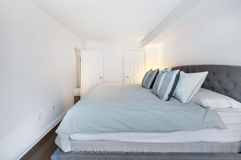 Photo 15 at 513 - 11 MICHAEL POWER Place, City Centre West, Toronto