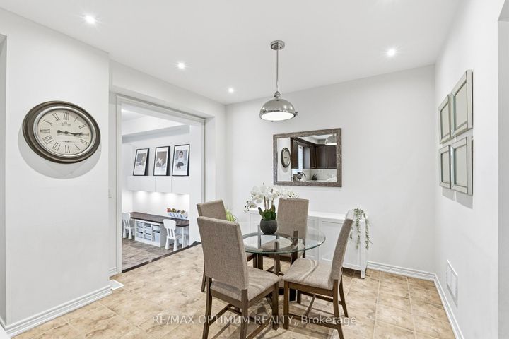 Photo 13 at 3302 Robert Brown Boulevard, GO Glenorchy, Oakville