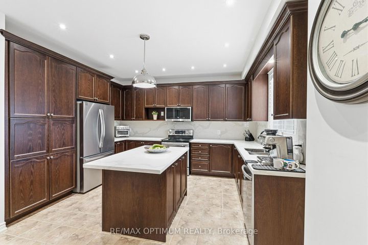 Photo 15 at 3302 Robert Brown Boulevard, GO Glenorchy, Oakville