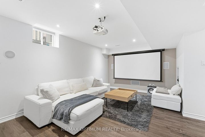 Photo 34 at 3302 Robert Brown Boulevard, GO Glenorchy, Oakville