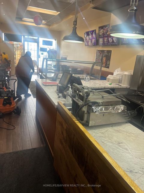 Photo 4 at 8A - 2558 Finch Avenue W, Humber Summit, Toronto