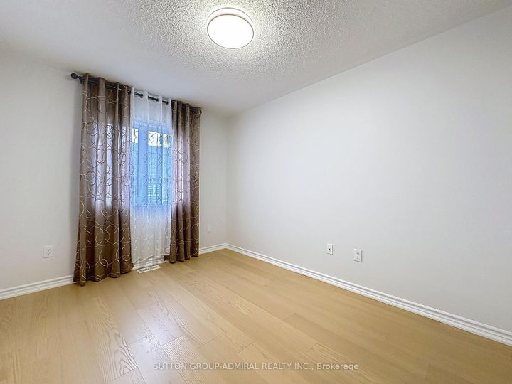 Photo 12 at 14 - 8777 Dufferin Street, Patterson, Vaughan