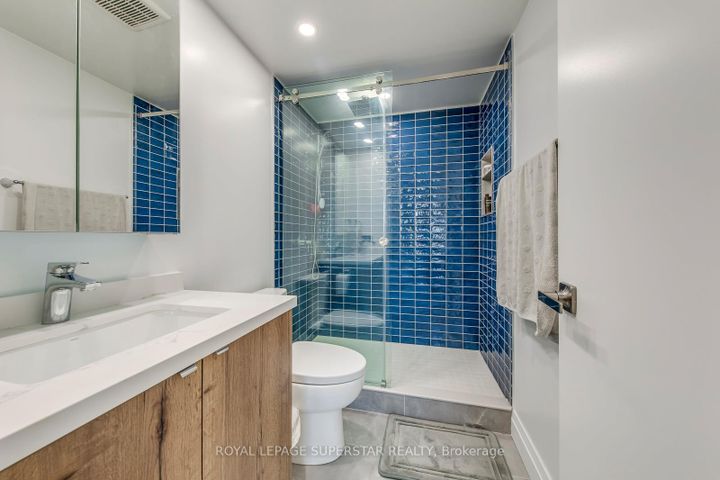 Photo 13 at 2011 - 2045 Lakeshore Boulevard W, Mimico, Toronto