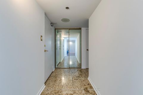 Photo 4 at 2011 - 2045 Lakeshore Boulevard W, Mimico, Toronto