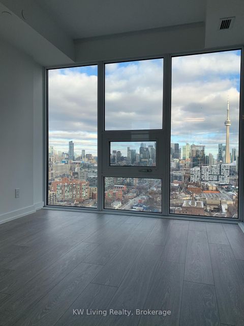 Photo 11 at 3120 - 19 Western Battery Road, Niagara, Toronto