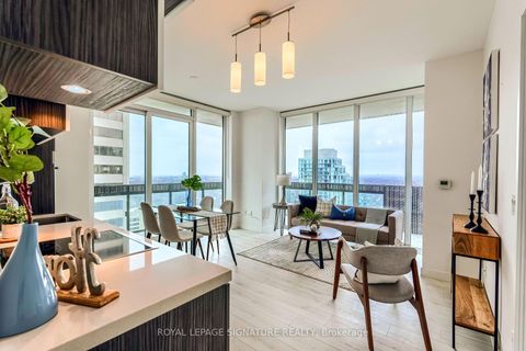 Photo 5 at 2705 - 8 Eglinton Avenue E, Mount Pleasant West, Toronto