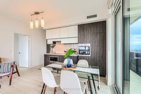 Photo 9 at 2705 - 8 Eglinton Avenue E, Mount Pleasant West, Toronto