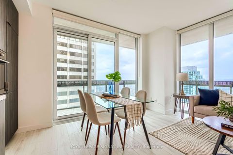 Photo 12 at 2705 - 8 Eglinton Avenue E, Mount Pleasant West, Toronto