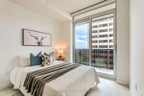 Photo 23 at 2705 - 8 Eglinton Avenue E, Mount Pleasant West, Toronto