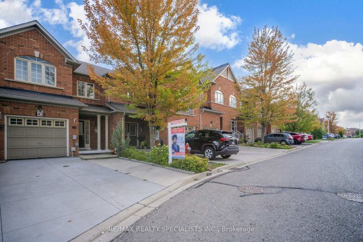 Photo 1 at 43 Rockgarden Trail, Wellington, Brampton