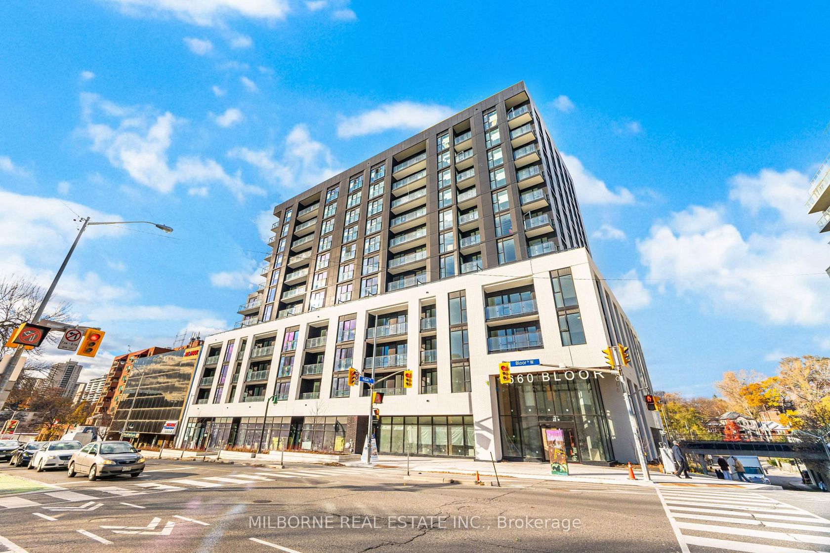 212 - 1660 Bloor Street W, High Park North, Toronto photo number 2