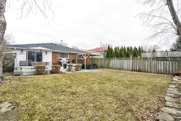 Photo 42 at 2481 Bromsgrove Road, Clarkson, Mississauga