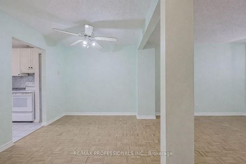 Photo 7 at 24 Permfield Path, Etobicoke West Mall, Toronto