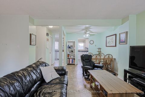 Photo 12 at 24 Permfield Path, Etobicoke West Mall, Toronto