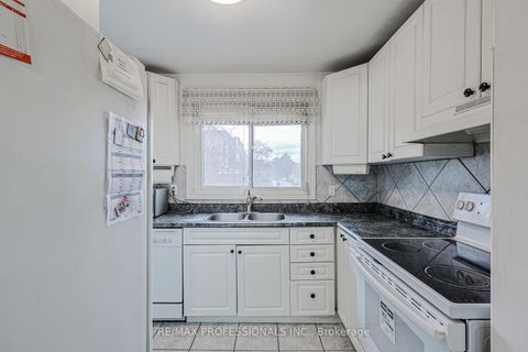 Photo 20 at 24 Permfield Path, Etobicoke West Mall, Toronto