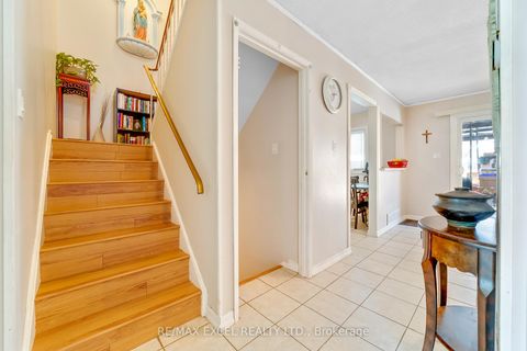 Photo 8 at 93 Bradstone Square, Malvern, Toronto