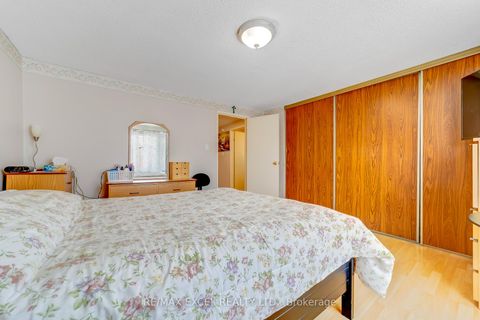 Photo 11 at 93 Bradstone Square, Malvern, Toronto