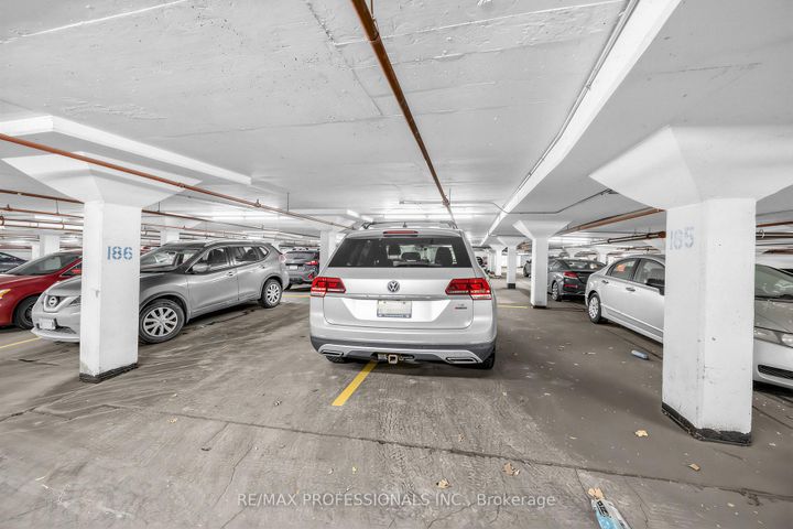 Photo 22 at 1410 - 50 Kingsbridge Garden Circle, Hurontario, Mississauga