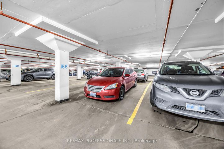 Photo 23 at 1410 - 50 Kingsbridge Garden Circle, Hurontario, Mississauga