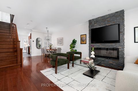 Photo 4 at 283 Lansdowne Avenue, Little Portugal, Toronto