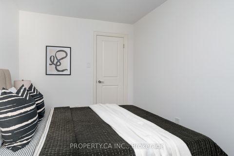 Photo 21 at 283 Lansdowne Avenue, Little Portugal, Toronto