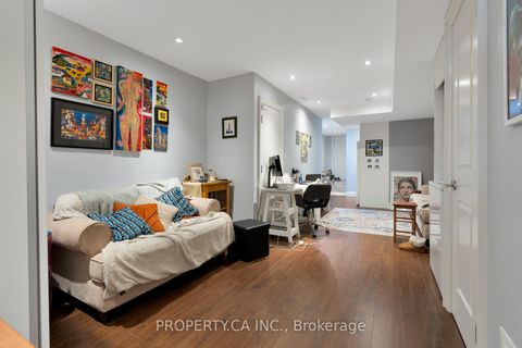 Photo 30 at 283 Lansdowne Avenue, Little Portugal, Toronto