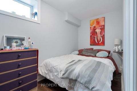 Photo 31 at 283 Lansdowne Avenue, Little Portugal, Toronto