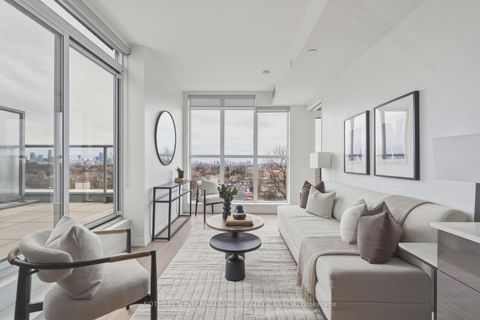 Photo 3 at 707 - 835 St Clair Avenue W, Wychwood, Toronto