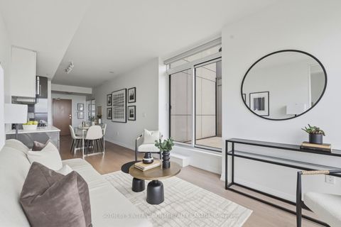 Photo 5 at 707 - 835 St Clair Avenue W, Wychwood, Toronto