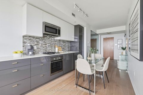 Photo 8 at 707 - 835 St Clair Avenue W, Wychwood, Toronto