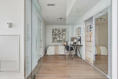 Photo 18 at 707 - 835 St Clair Avenue W, Wychwood, Toronto