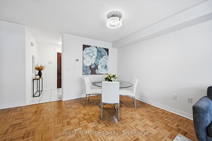 Photo 18 at 2255 Hummingbird Way, WT West Oak Trails, Oakville