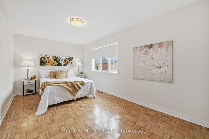 Photo 22 at 2255 Hummingbird Way, WT West Oak Trails, Oakville