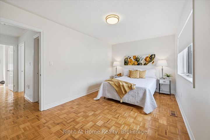 Photo 23 at 2255 Hummingbird Way, WT West Oak Trails, Oakville