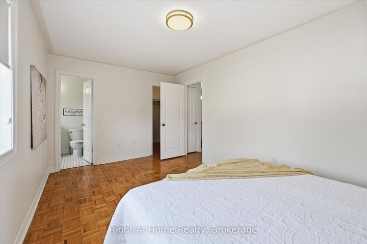 Photo 24 at 2255 Hummingbird Way, WT West Oak Trails, Oakville