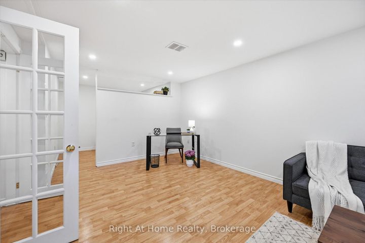 Photo 37 at 2255 Hummingbird Way, WT West Oak Trails, Oakville